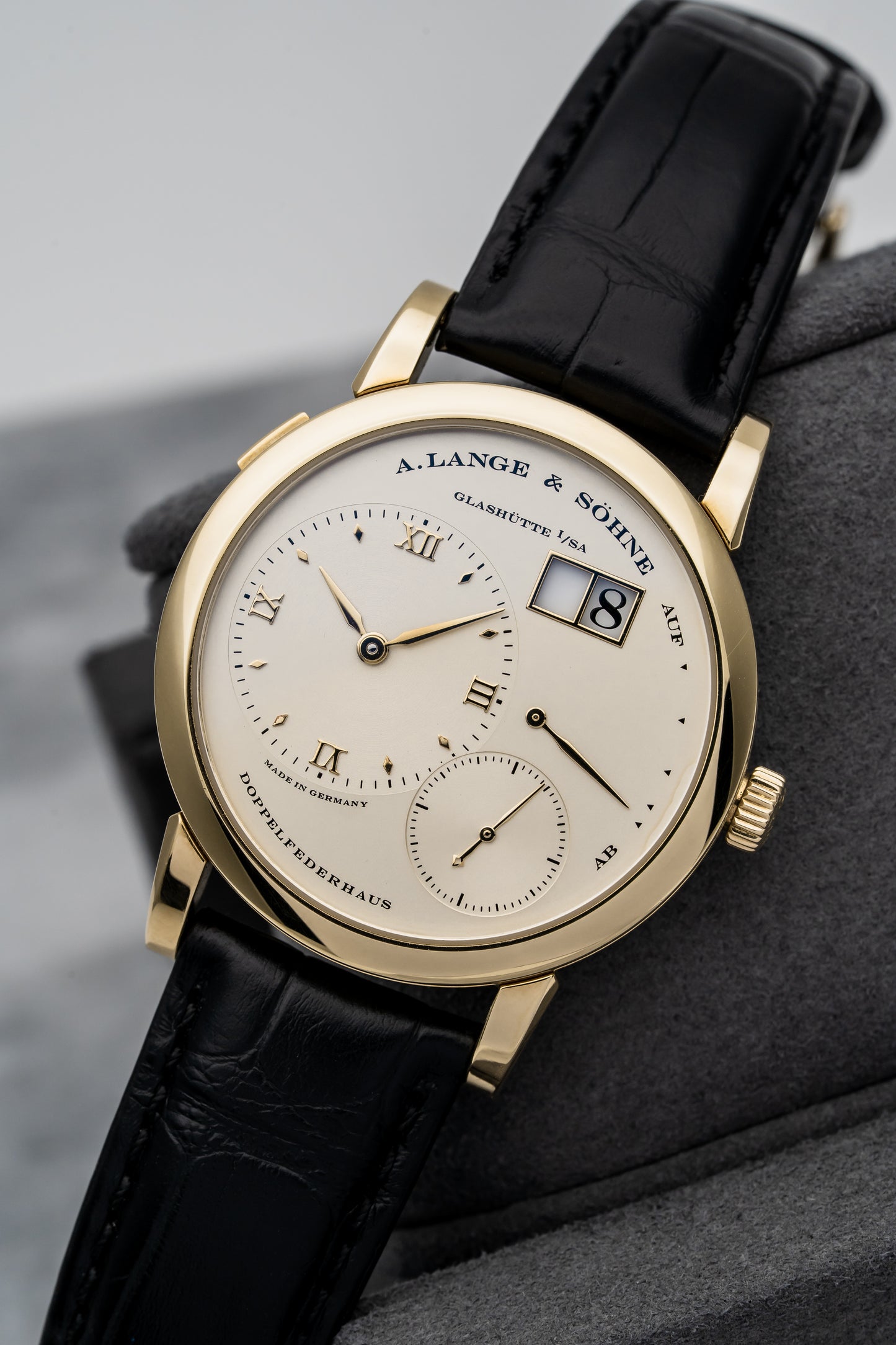 A. Lange & Söhne Lange 1 101.021 – Yellow Gold, Champagne Dial
