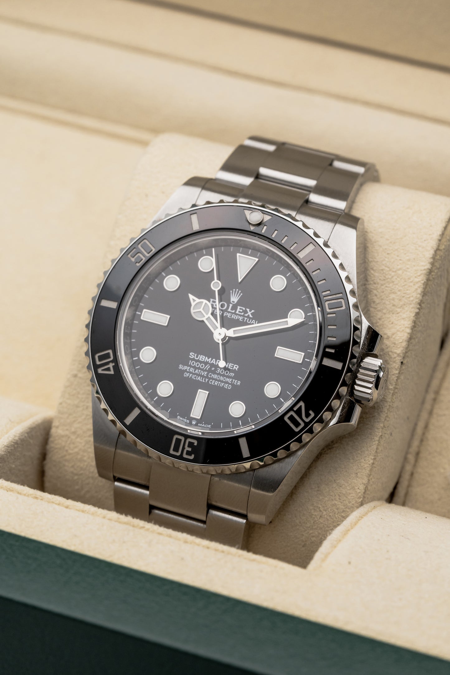 Rolex Submariner No Date 124060, Black Dial, Stainless Steel