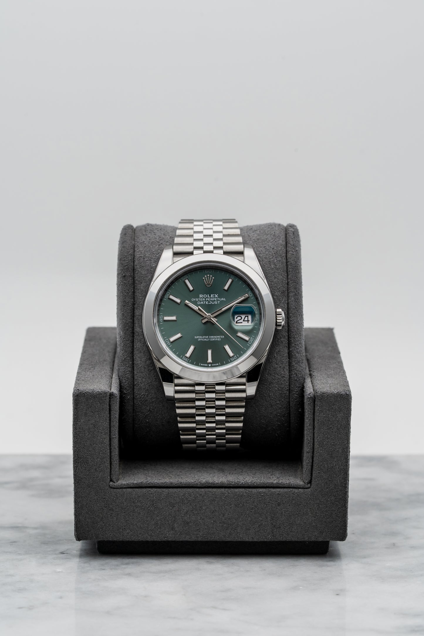 Rolex Datejust 41 126300 – Green Dial, Jubilee Bracelet
