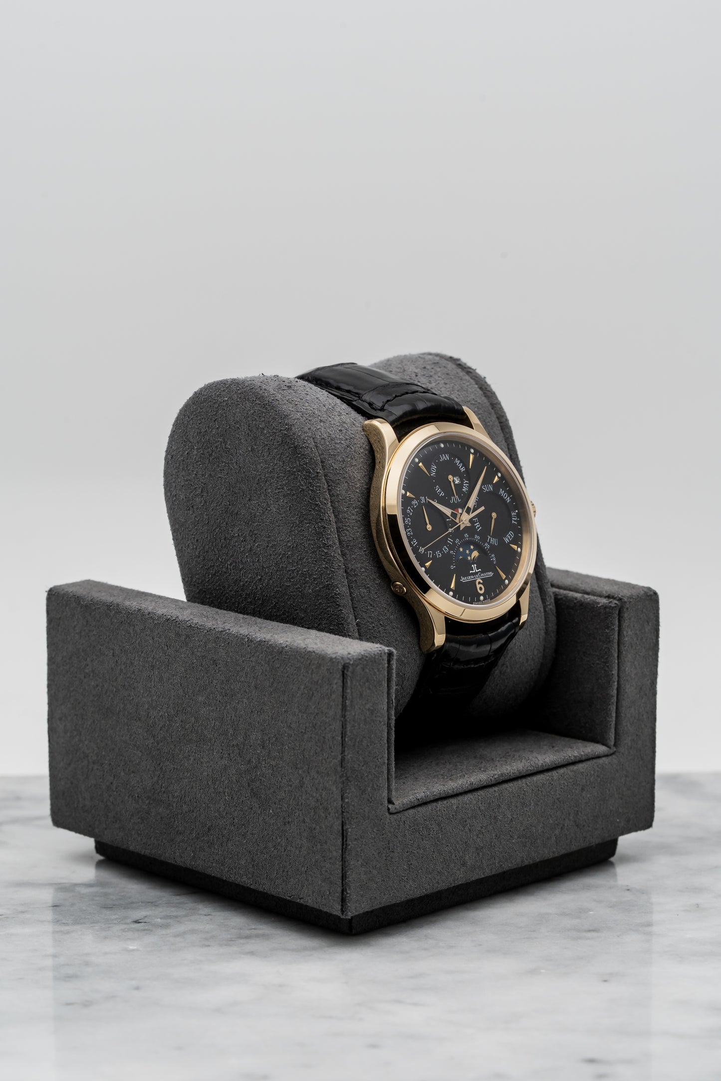 Jaeger-LeCoultre Master Control Perpetual Calendar Q149247A