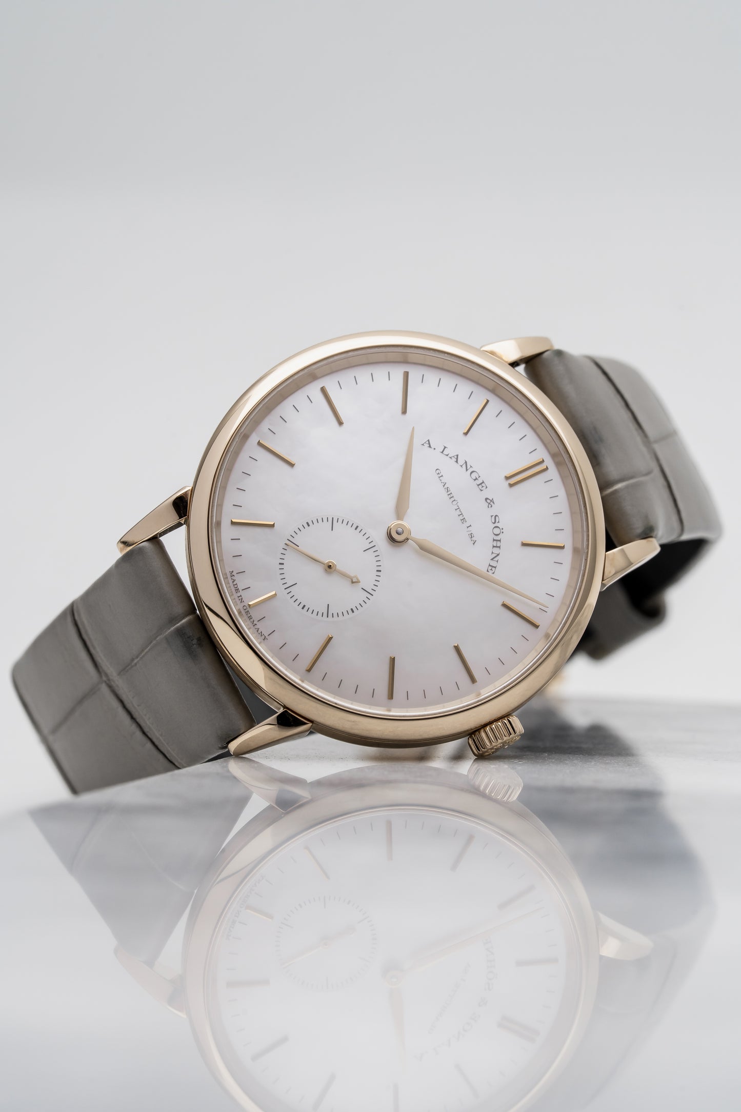 A. Lange & Söhne Saxonia 219.043 – Rose Gold, Mother-of-Pearl Dial