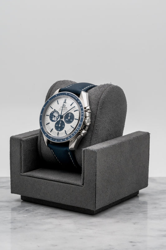 Omega Speedmaster 310.32.42.50.02.001 Snoopy