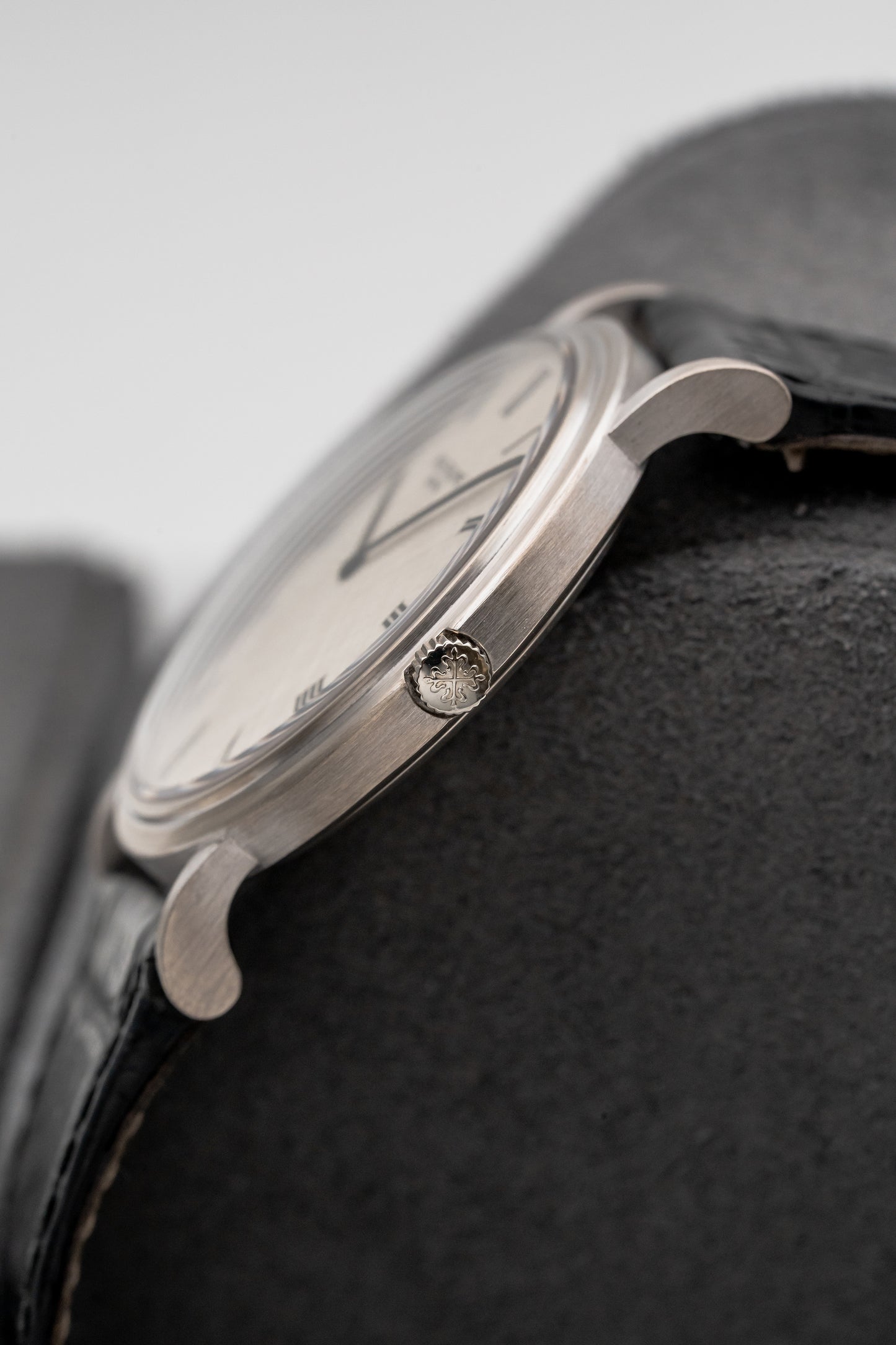 Patek Philippe Calatrava 3591G Linen-Textured Dial