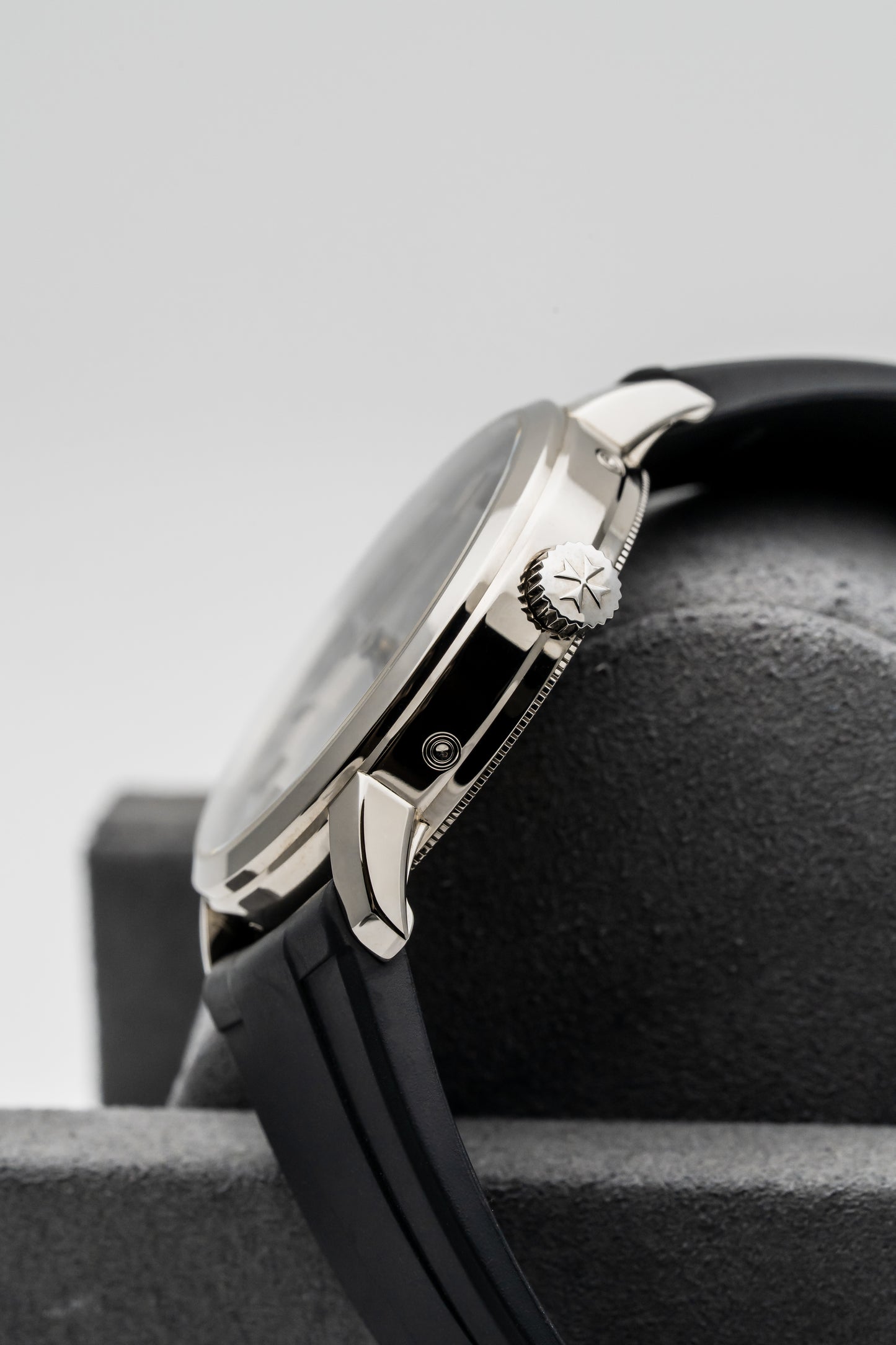 Vacheron Constantin Traditionnelle Complete Calendar Openface 4020T/000G-B655 White Gold