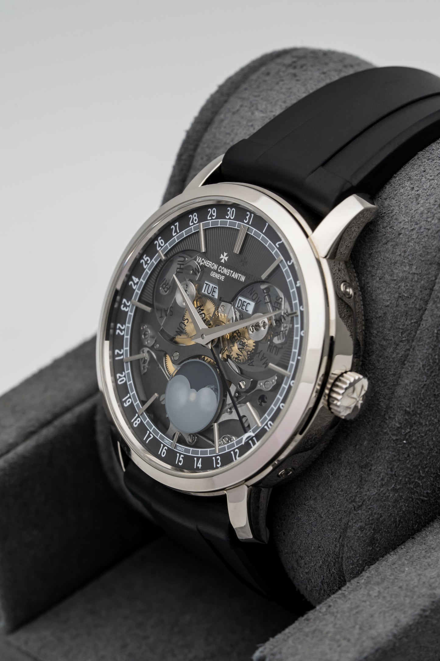 Vacheron Constantin Traditionnelle Complete Calendar Openface 4020T/000G-B655 White Gold
