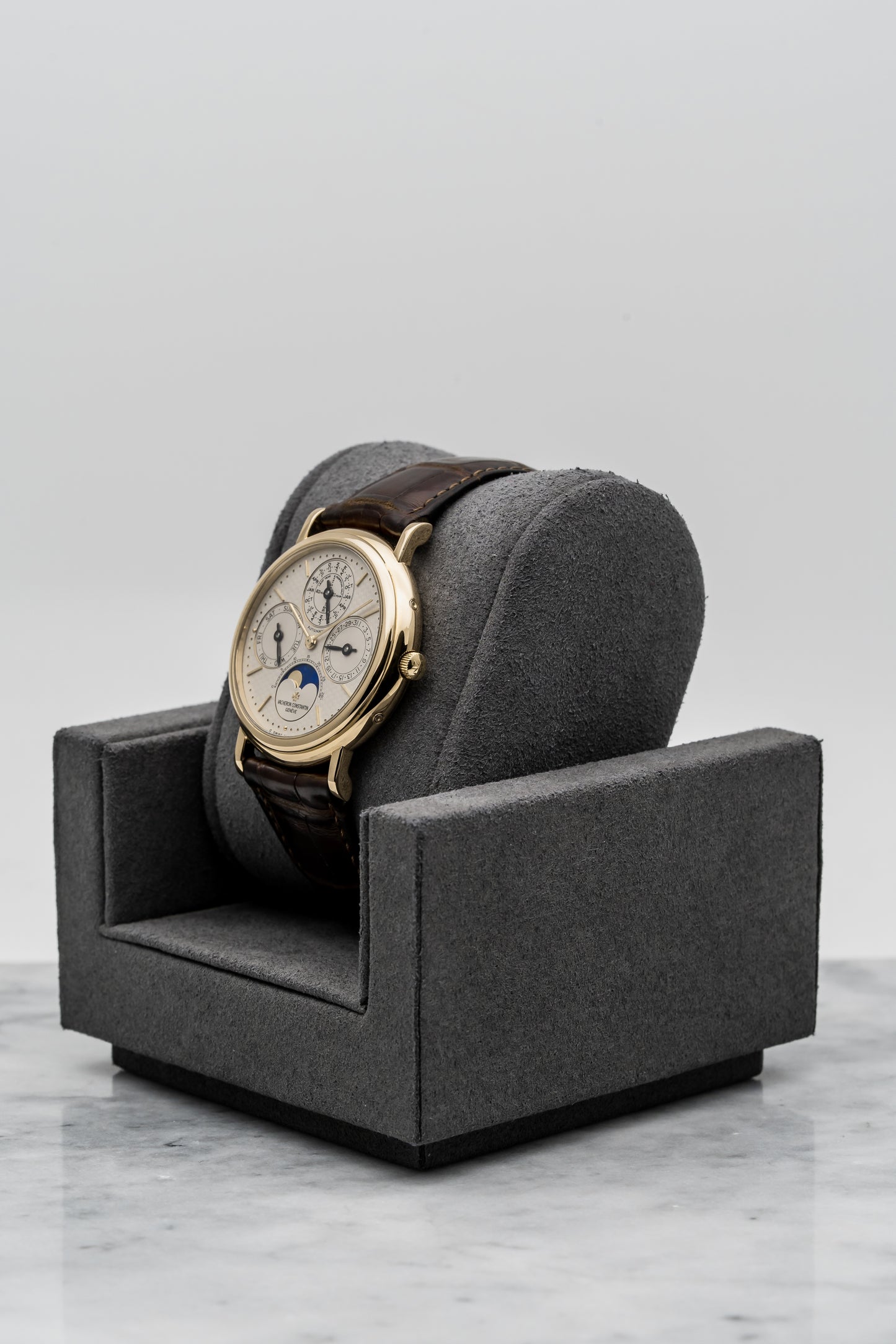 Vacheron Constantin Patrimony Perpetual Calendar 43031/000J – 18K Yellow Gold