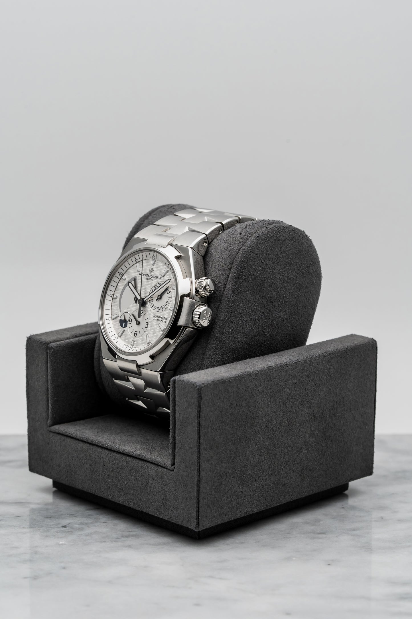 Vacheron Constantin Overseas Dual Time 47450/B01A‑9226