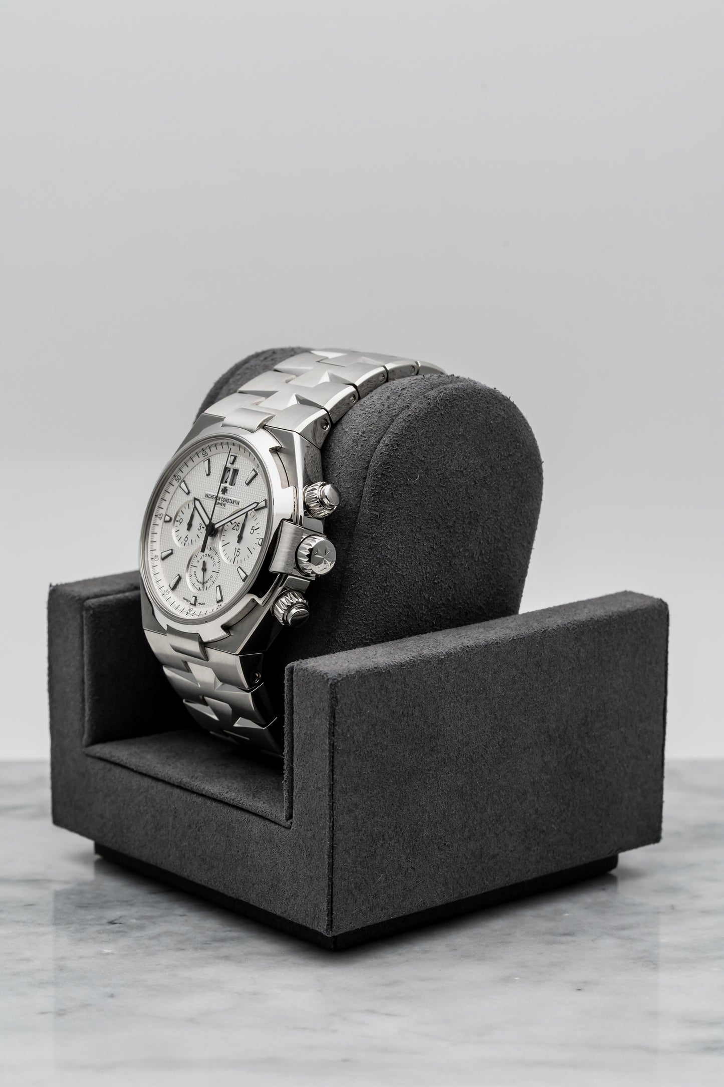 Vacheron Constantin Overseas Chronograph 49150/B01A-9095 White Dial