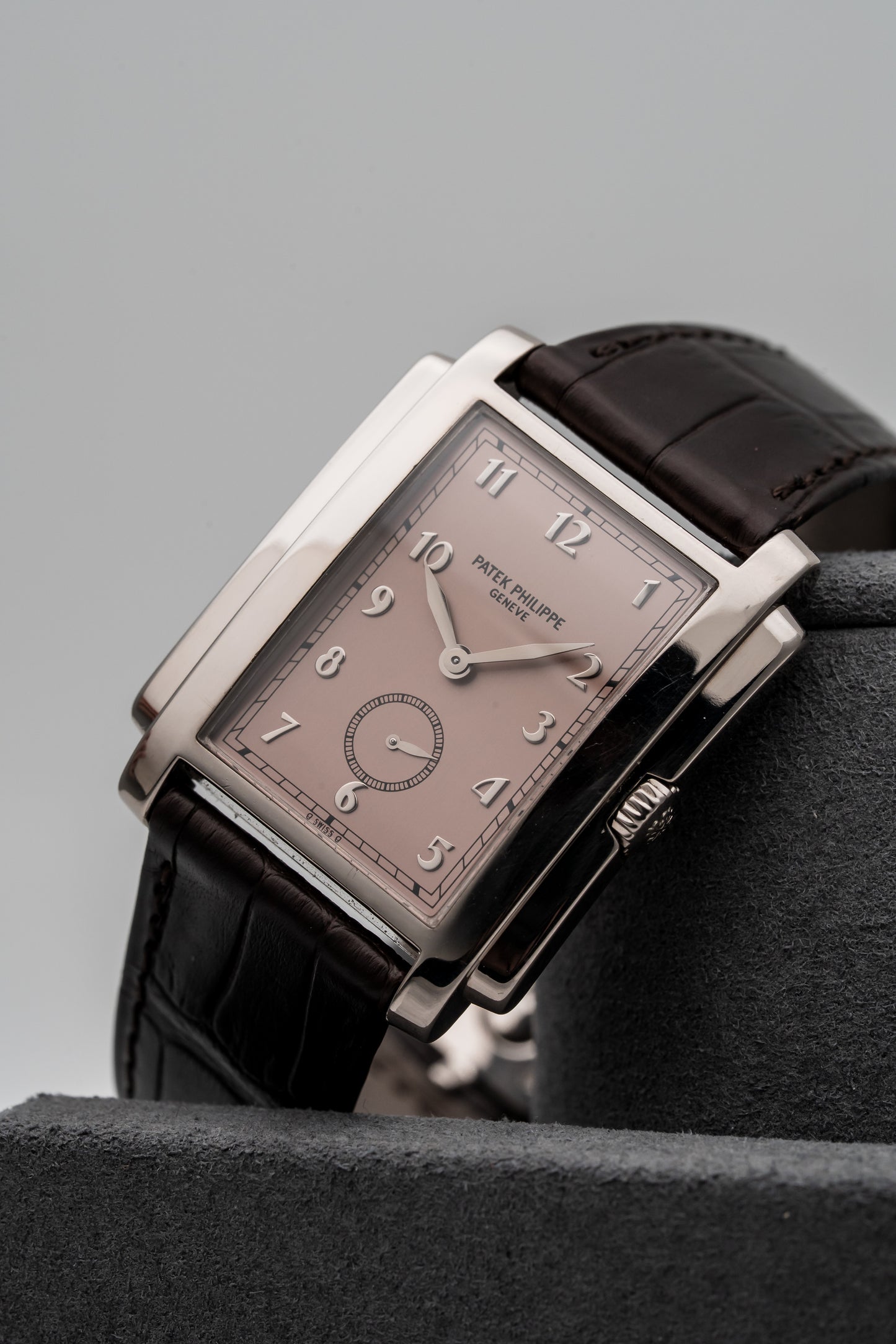 Patek Philippe Gondolo 5024G White Gold, Salmon Dial
