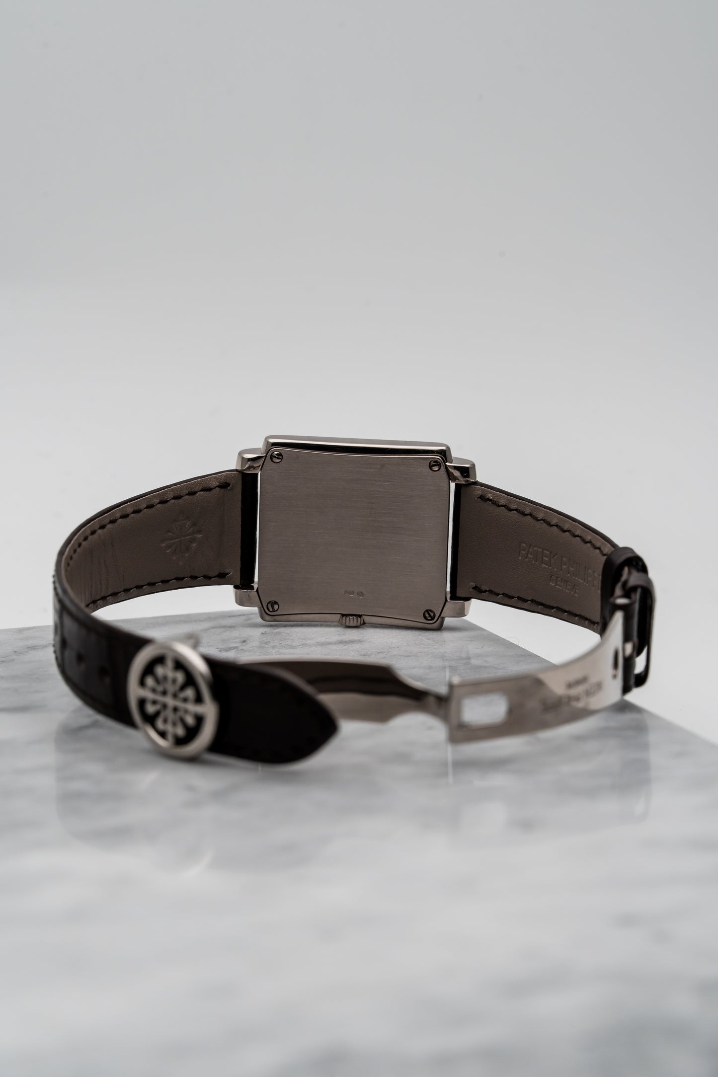 Patek Philippe Gondolo 5024G White Gold, Salmon Dial