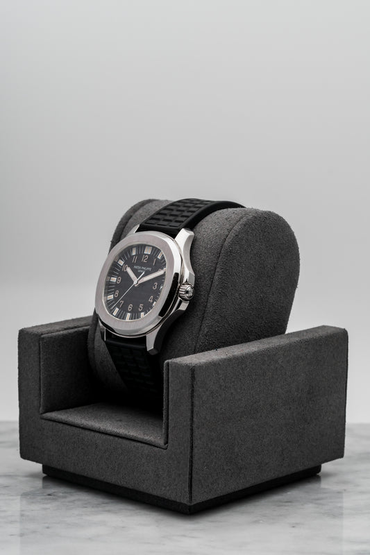 Patek Philippe Aquanaut 5065/1A
