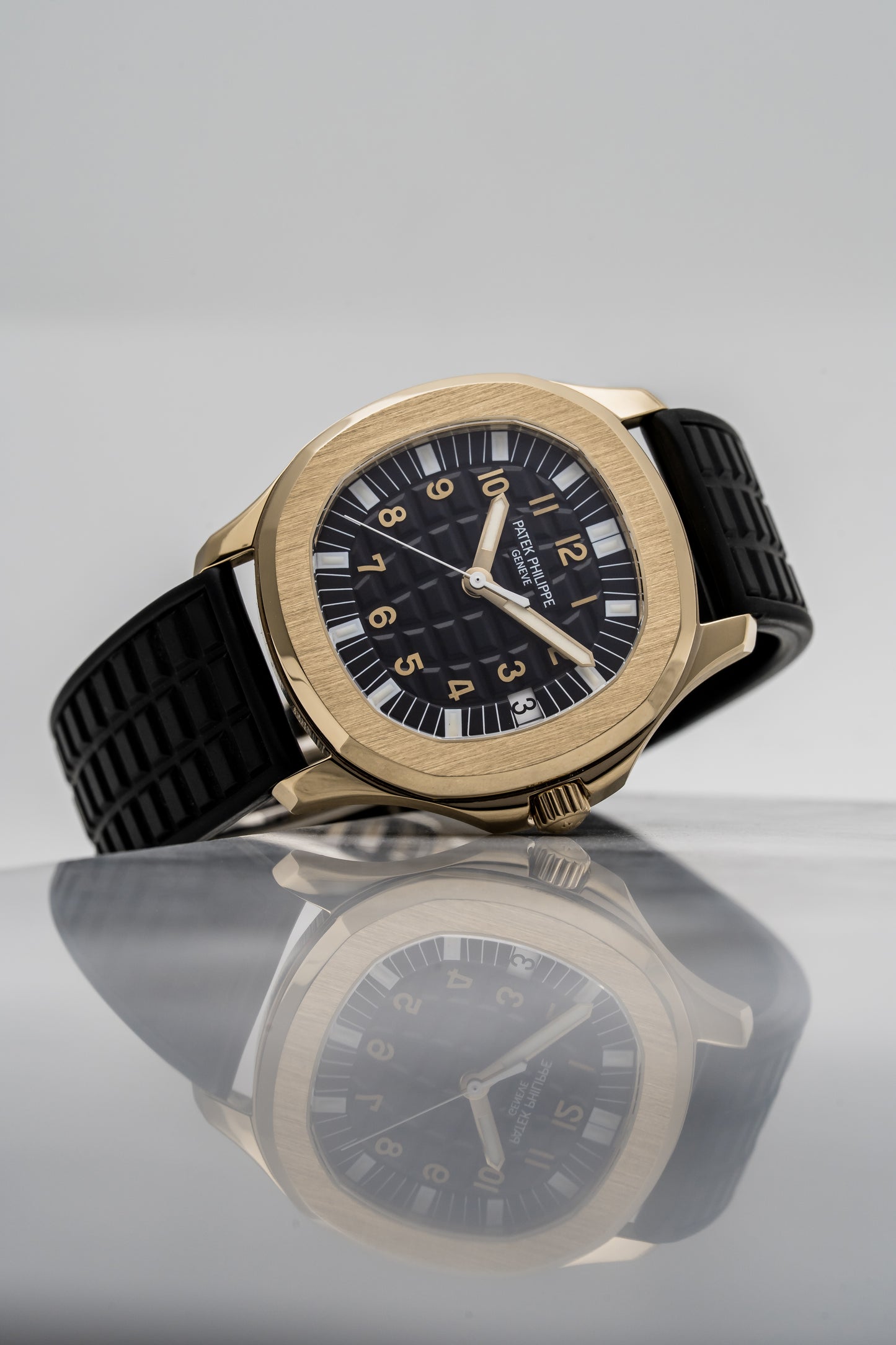 Patek Philippe Aquanaut 5065J-001 – 18K Yellow Gold, Black Embossed Dial