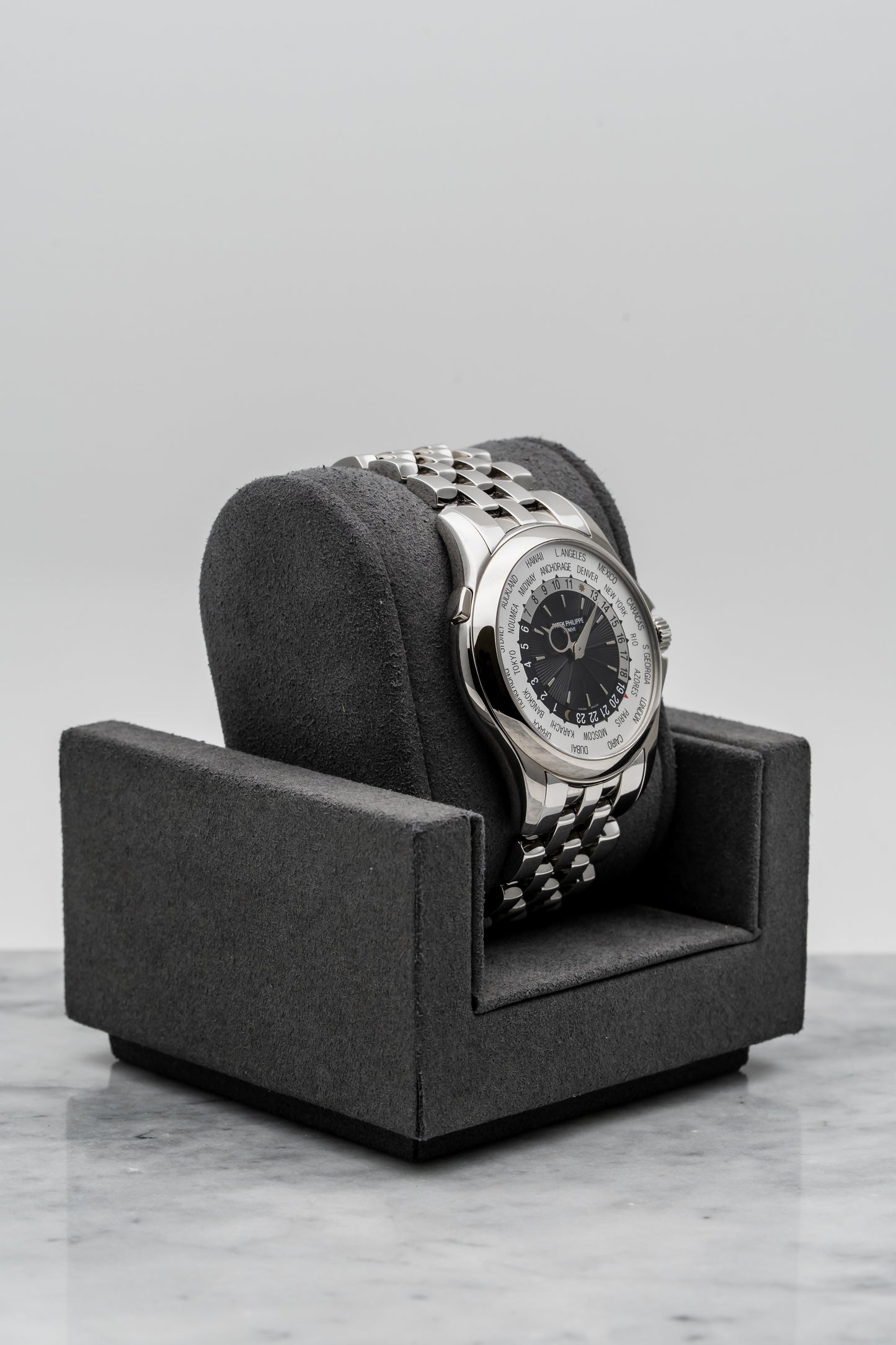 Patek Philippe World Time 5130/1G White Gold, Black Guilloché Dial