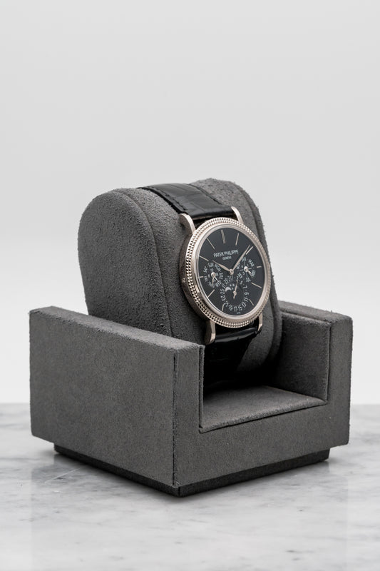 Patek Philippe Calatrava Perpetual Calendar 5139G-010 Black Dial