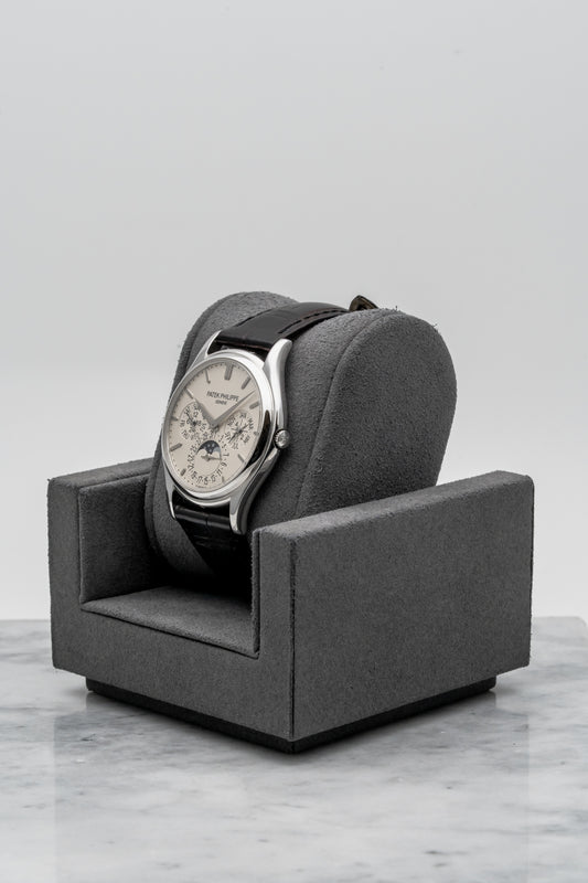 Patek Philippe Perpetual Calendar 5140G White Dial