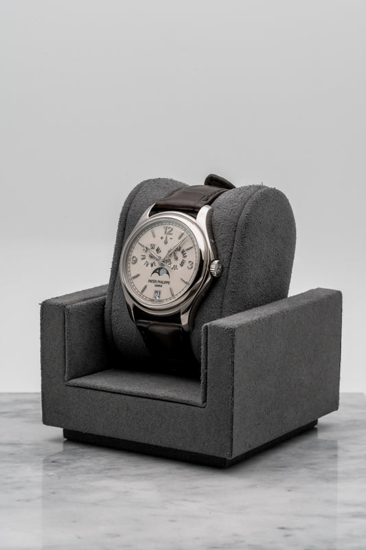 Patek Philippe 5146G Annual Calendar, White Dial