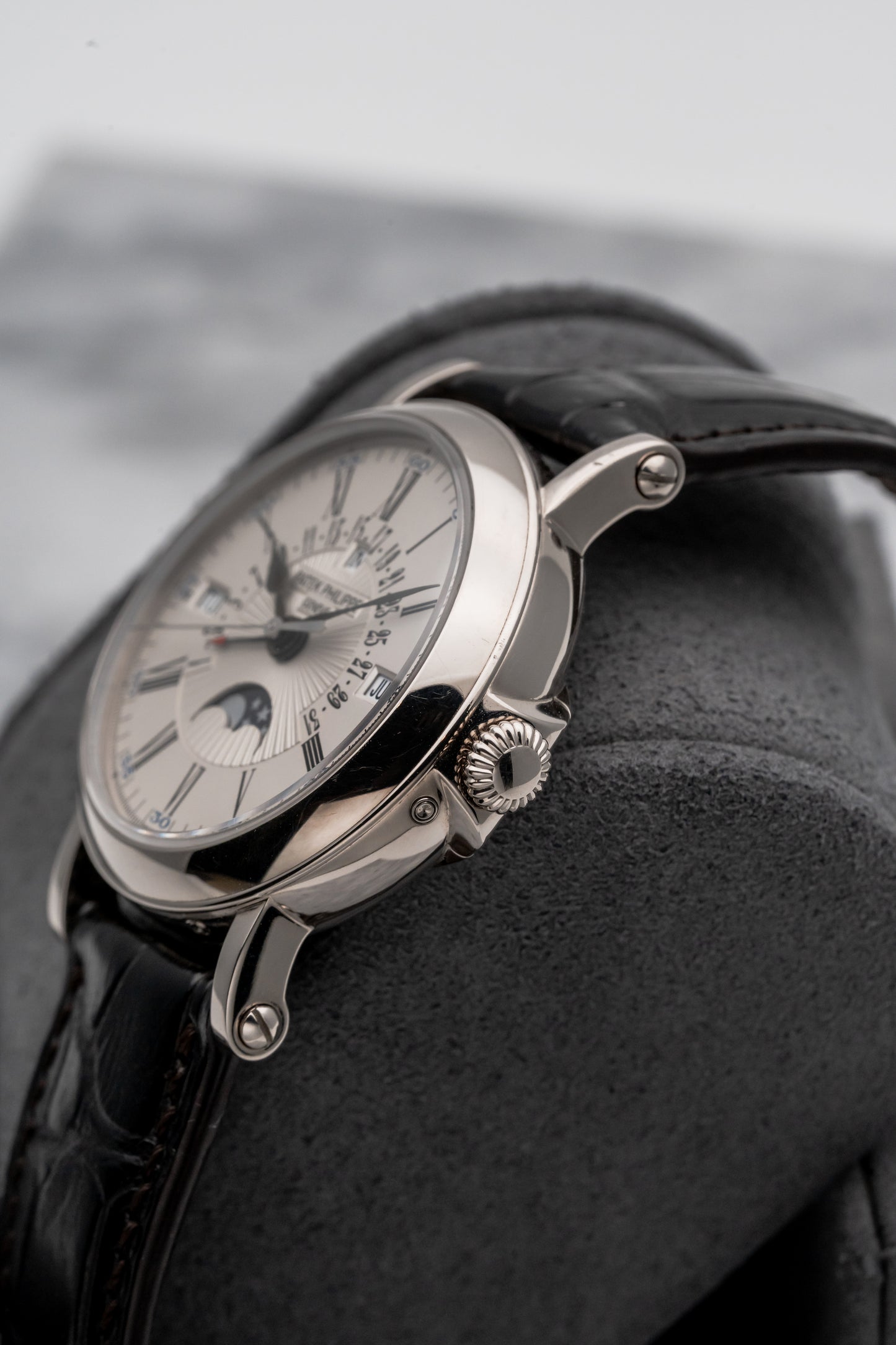 Patek Philippe Retrograde Perp Calendar 5159G