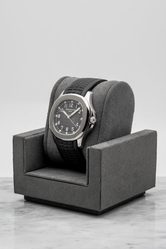 Patek Philippe Aquanaut 5165A Black Dial