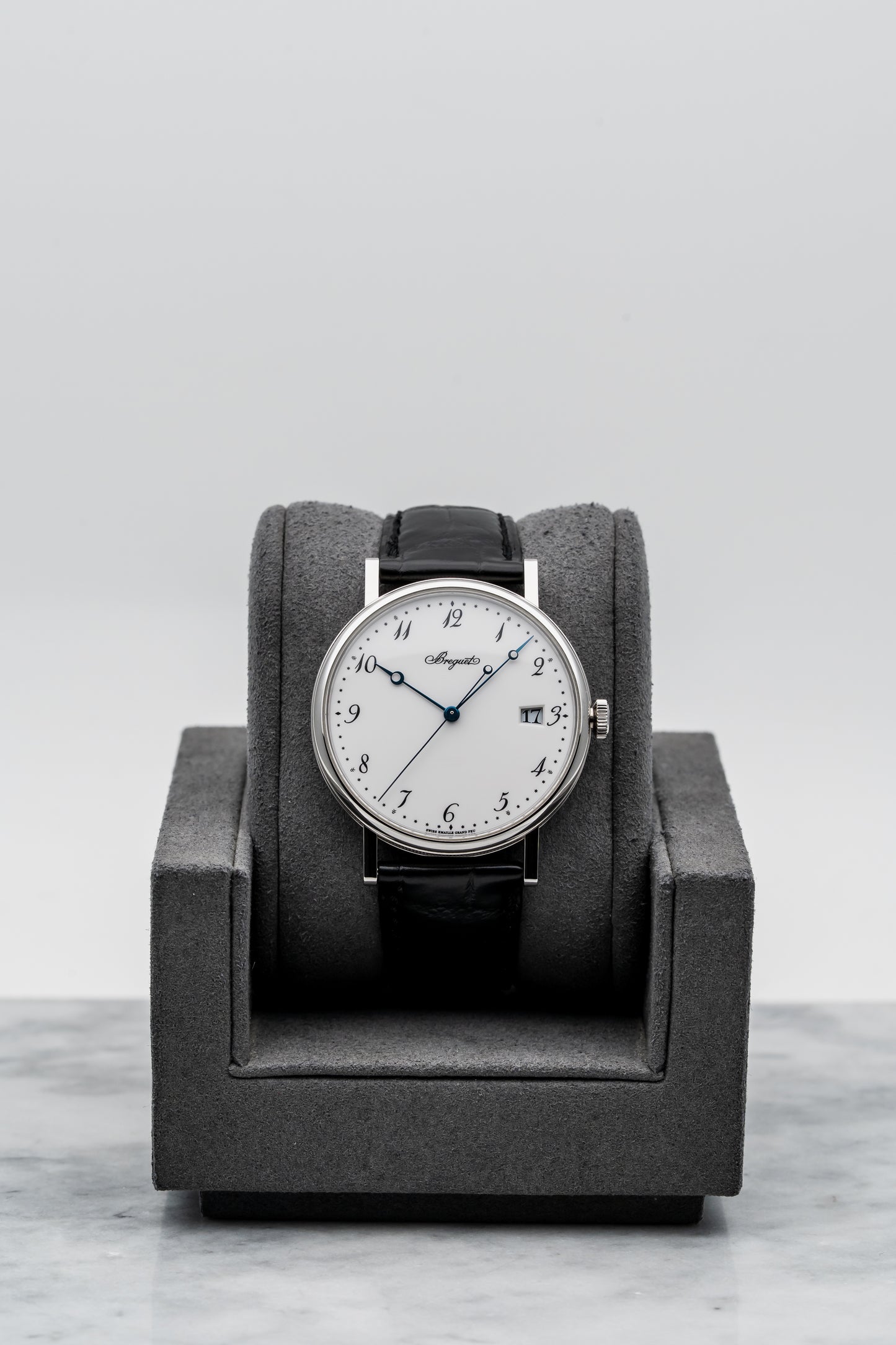 Breguet Classique 5177BB Guilloche