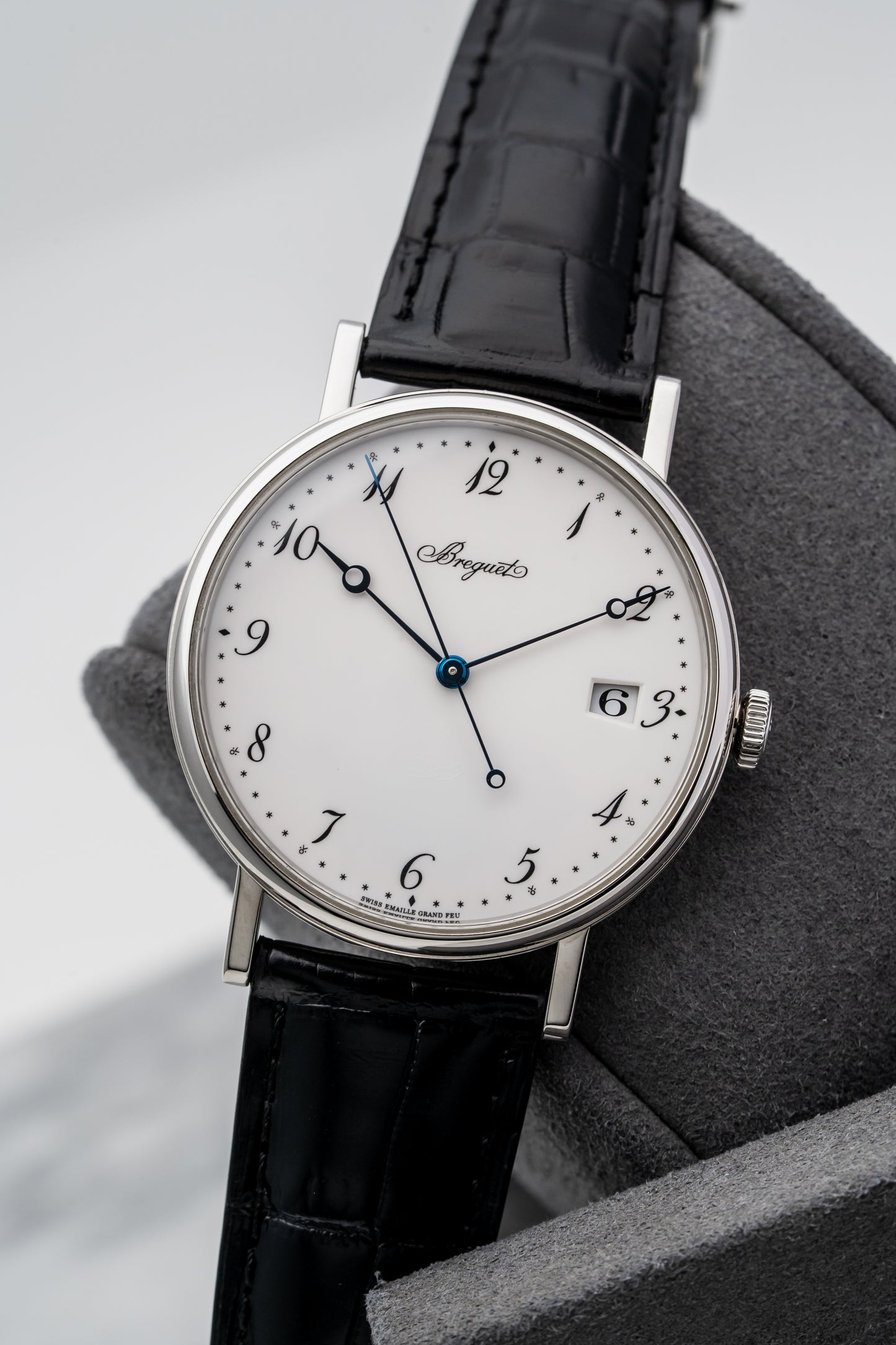 Breguet Classique 5177BB White Gold, Enamel Dial