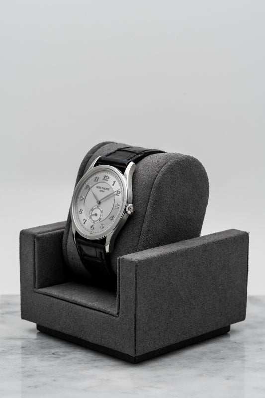 Patek Philippe Calatrava 5196P Platinum