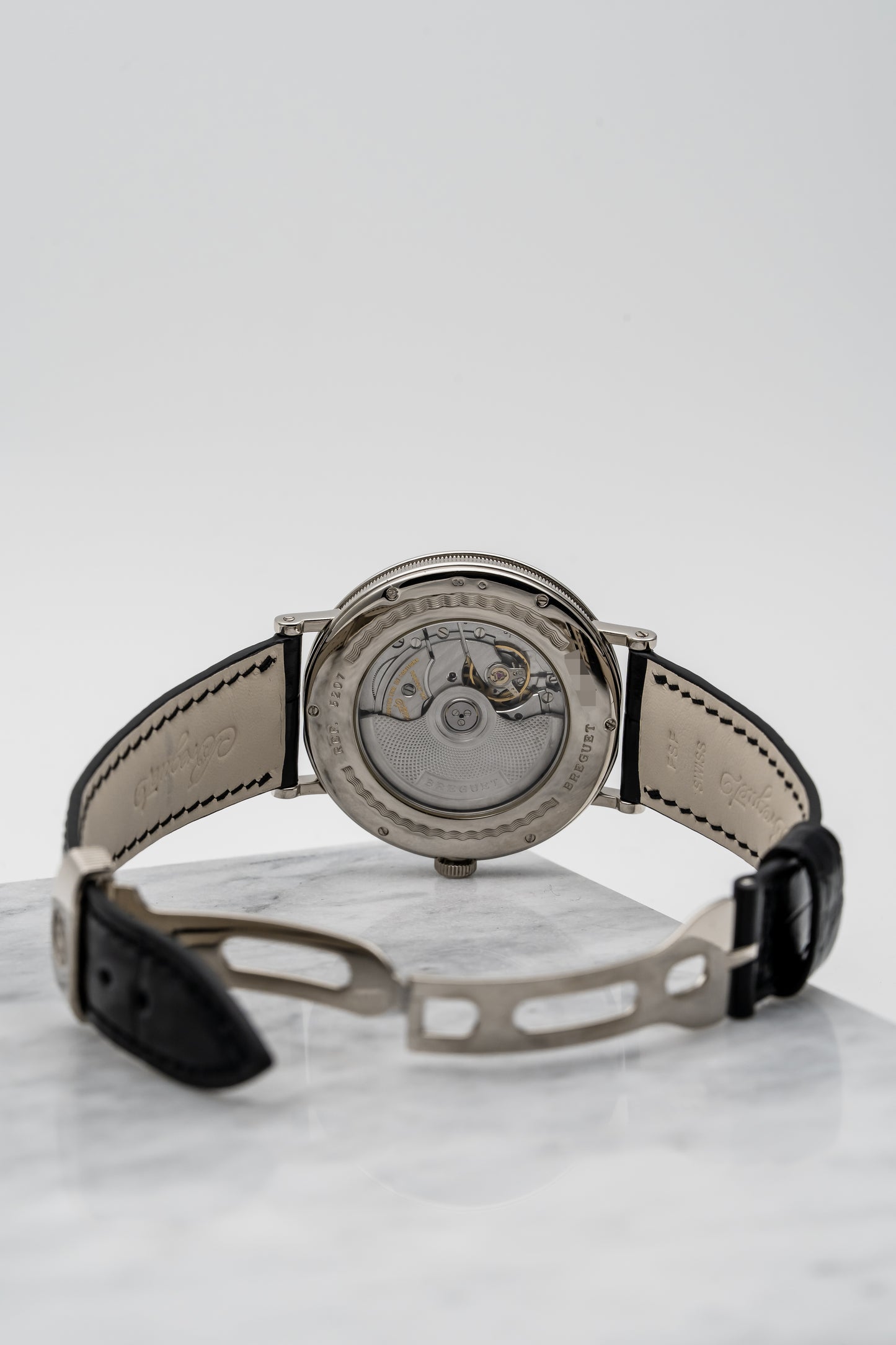 Breguet Classique 5207BB – White Gold, Guilloché Dial