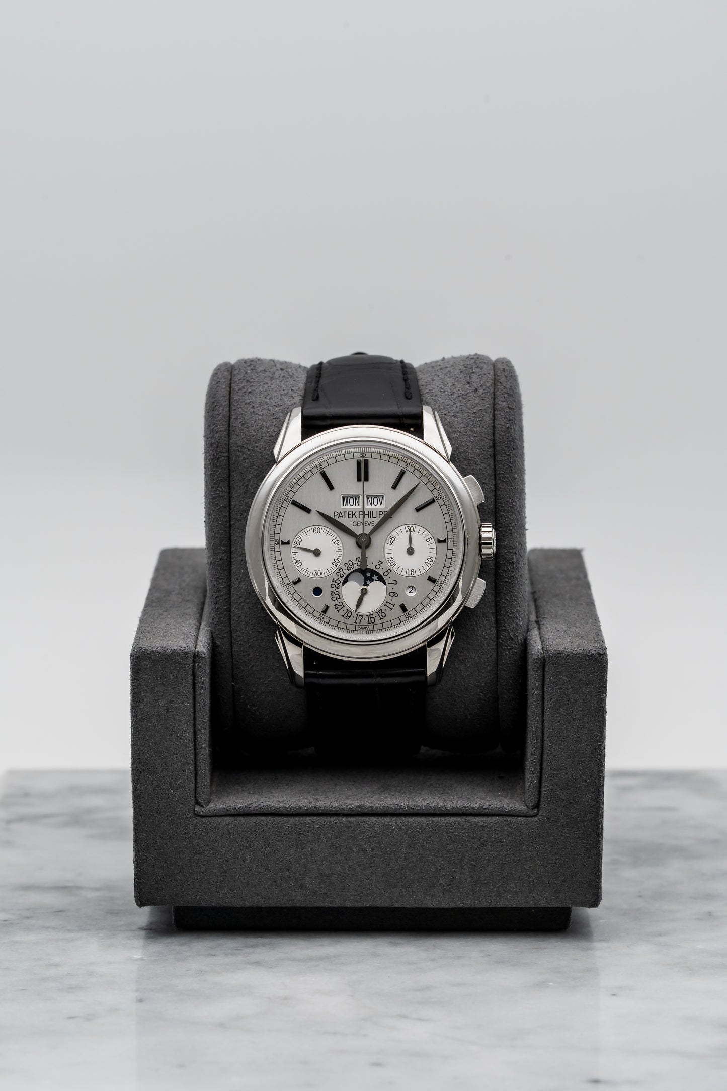 Patek Philippe 5270G‑001 Perpetual Calendar Chronograph White Gold