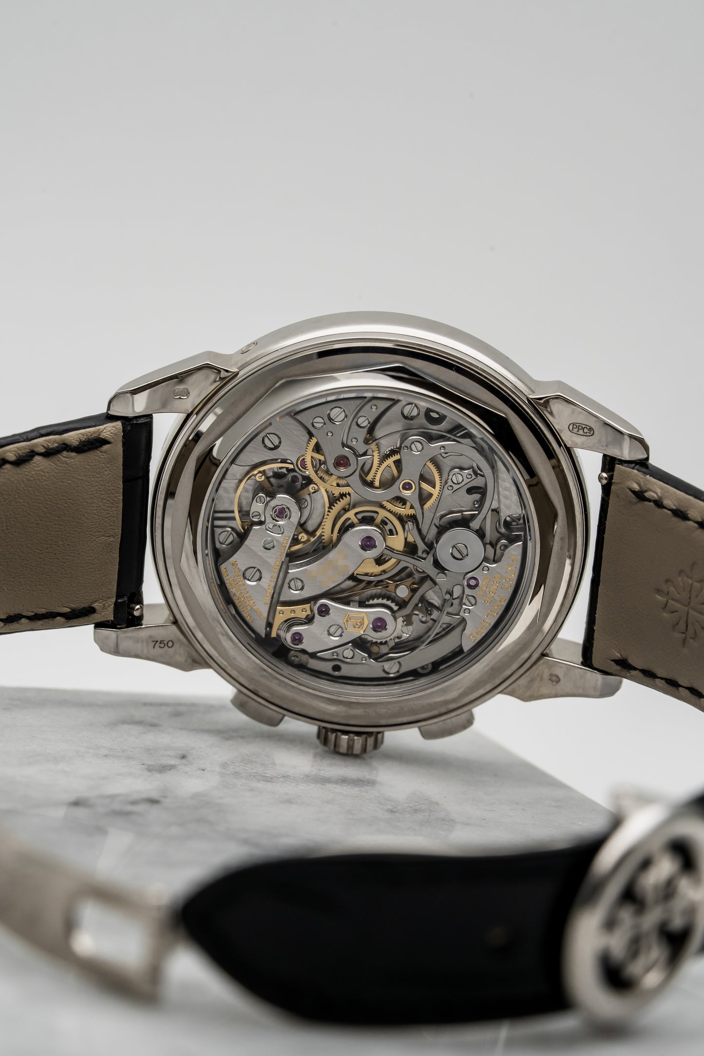 Patek Philippe 5270G‑001 Perpetual Calendar Chronograph White Gold