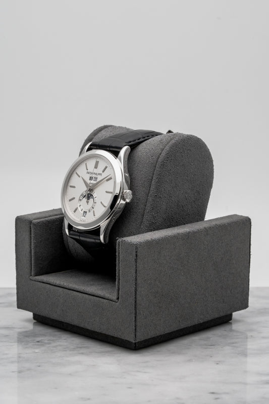 Patek Philippe 5396G Annual Calendar, Silver Opaline Dial