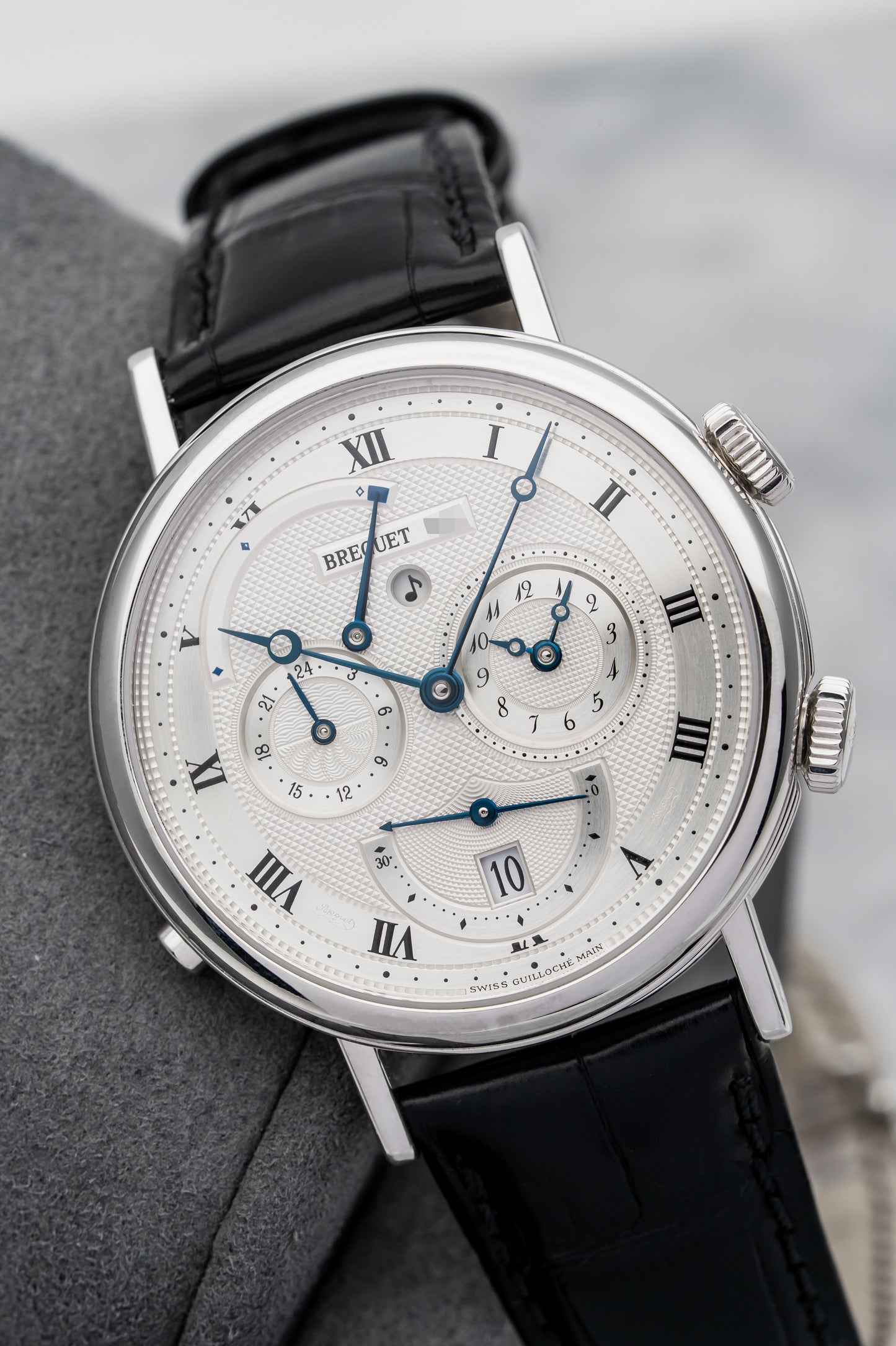 Breguet Classique Le Réveil du Tsar 5707BB/12/9V6 White Gold, Silver Guilloché Dial