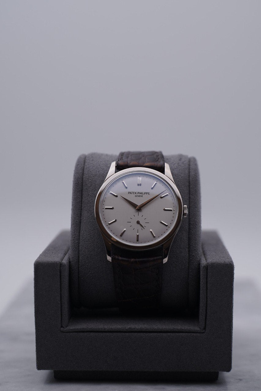 Patek Philippe Calatrava 5196G White Gold