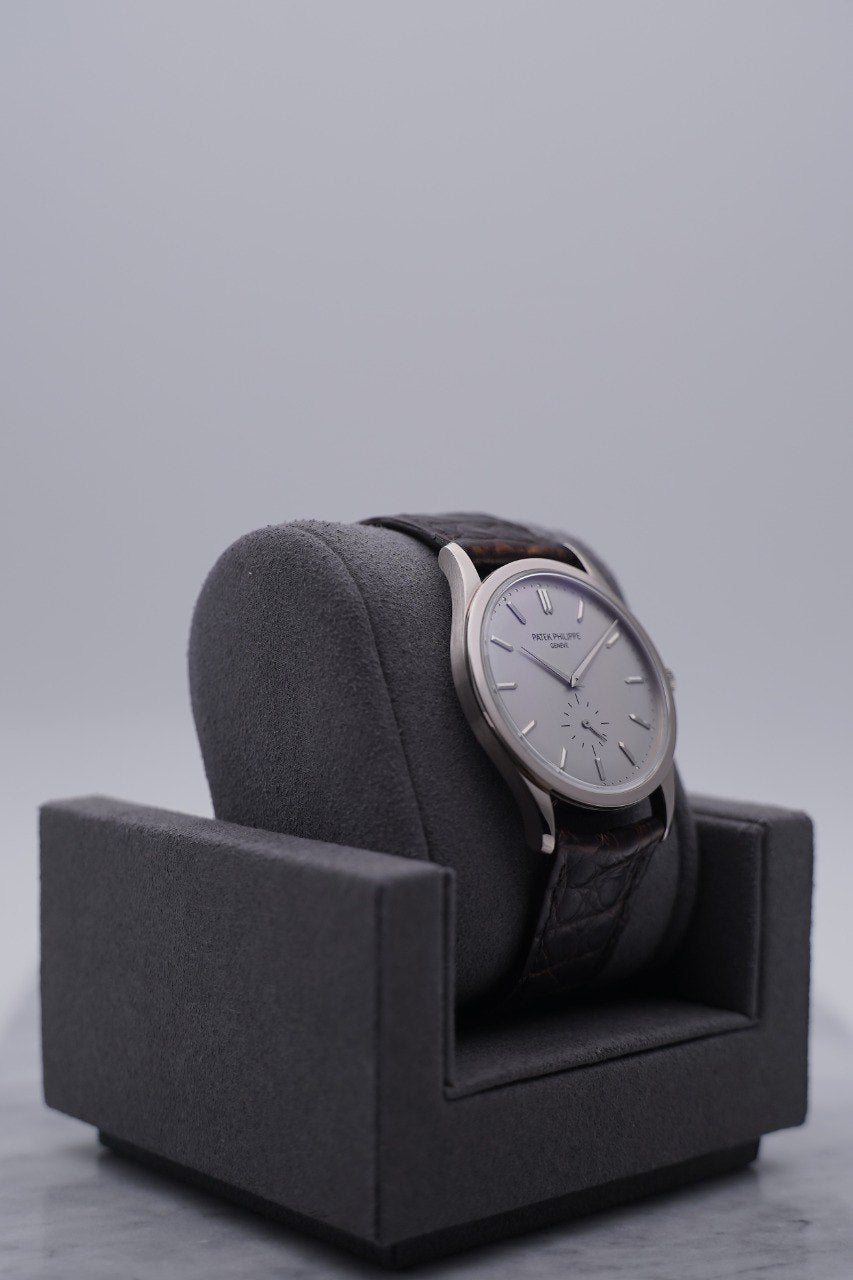 Patek Philippe Calatrava 5196G White Gold