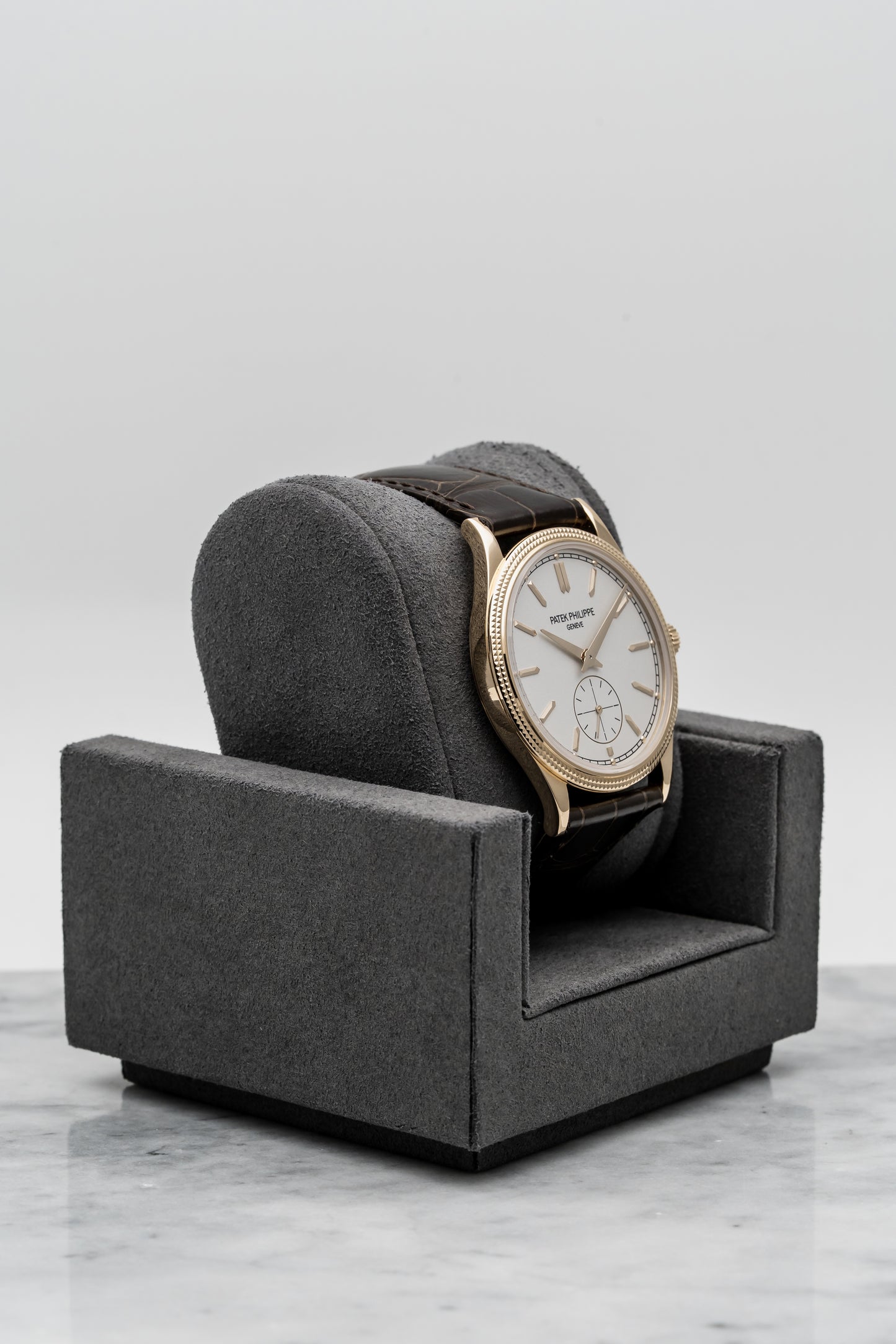 Patek Philippe Calatrava 6119R – 18K Rose Gold, Clous de Paris Bezel