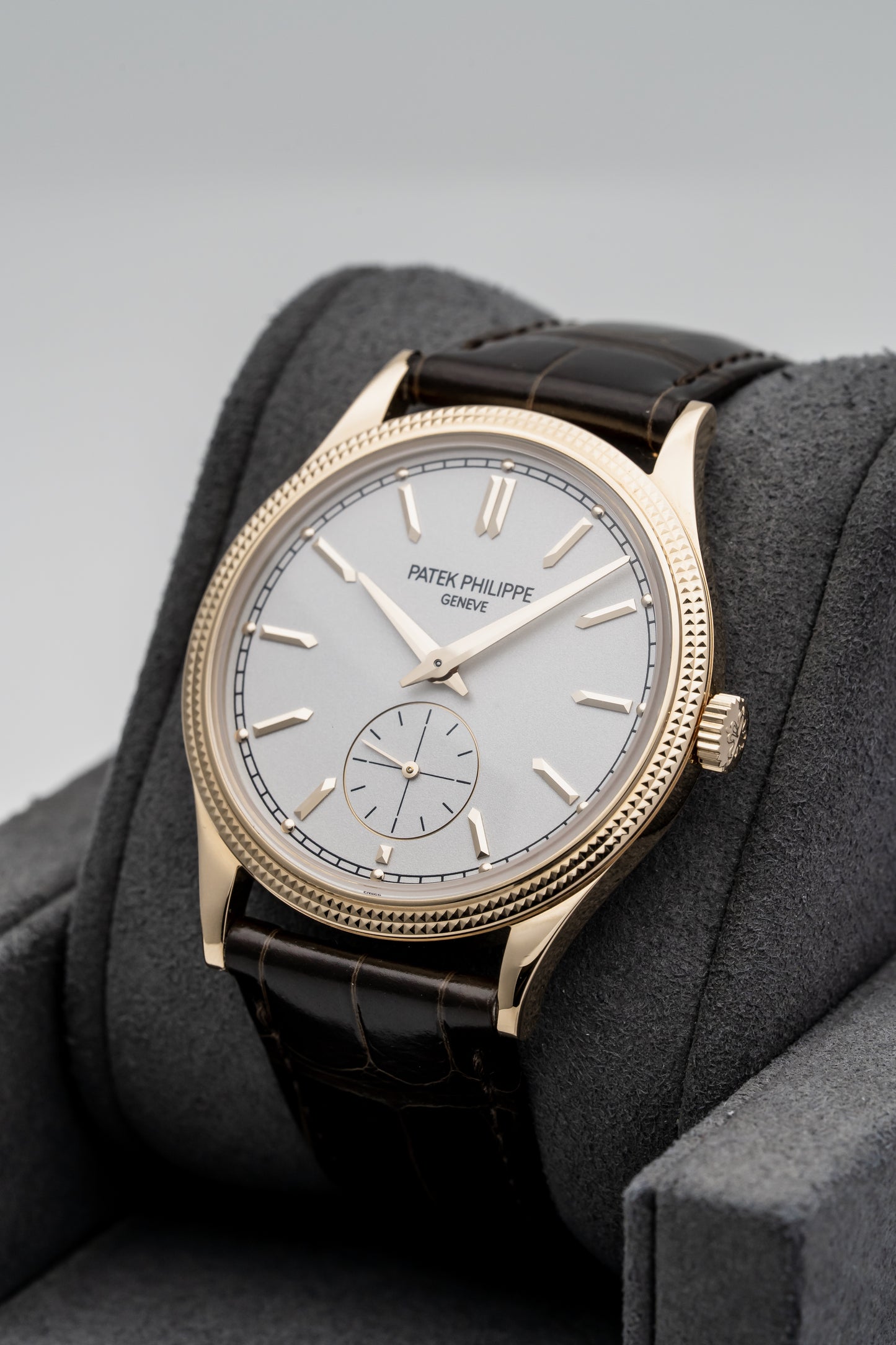 Patek Philippe Calatrava 6119R – 18K Rose Gold, Clous de Paris Bezel