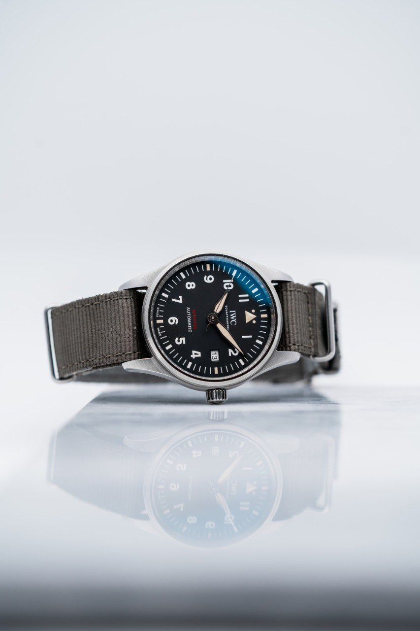 IWC Pilot’s Watch Mark XVIII IW326801 Black Dial, Classic Pilot Design