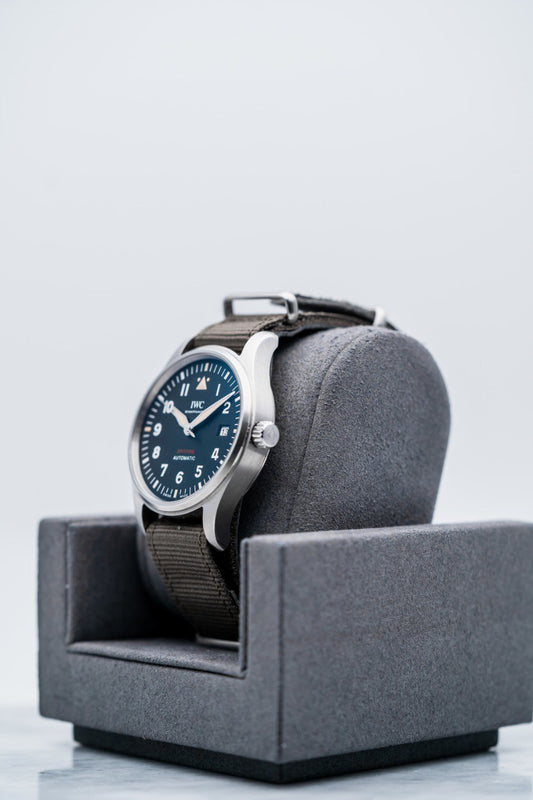 IWC Pilot’s Watch Mark XVIII IW326801 Black Dial, Classic Pilot Design