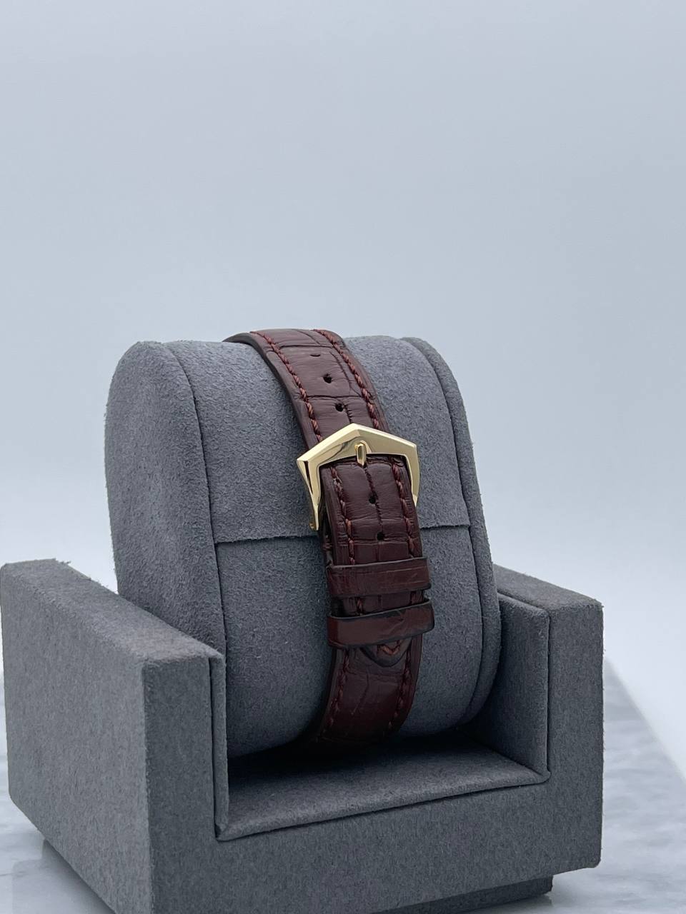 Patek Philippe Calatrava 5196J Yellow Gold