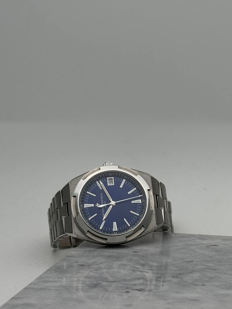 Vacheron Constantin Overseas 4500V/110A-B128 Blue Dial