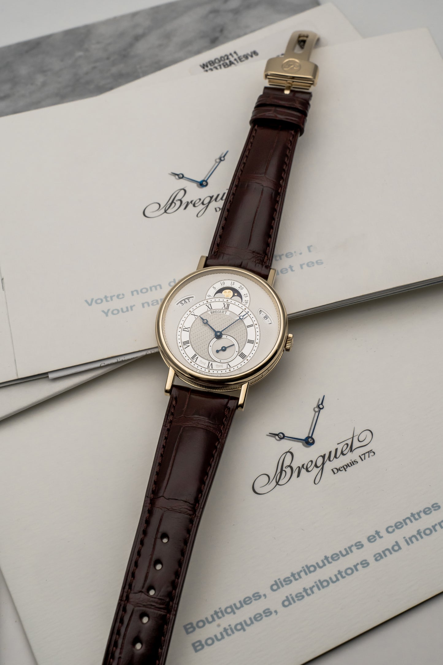 Breguet Classique Calendrier 7337BA/12/9V6 Yellow Gold, Silver Guilloché Dial