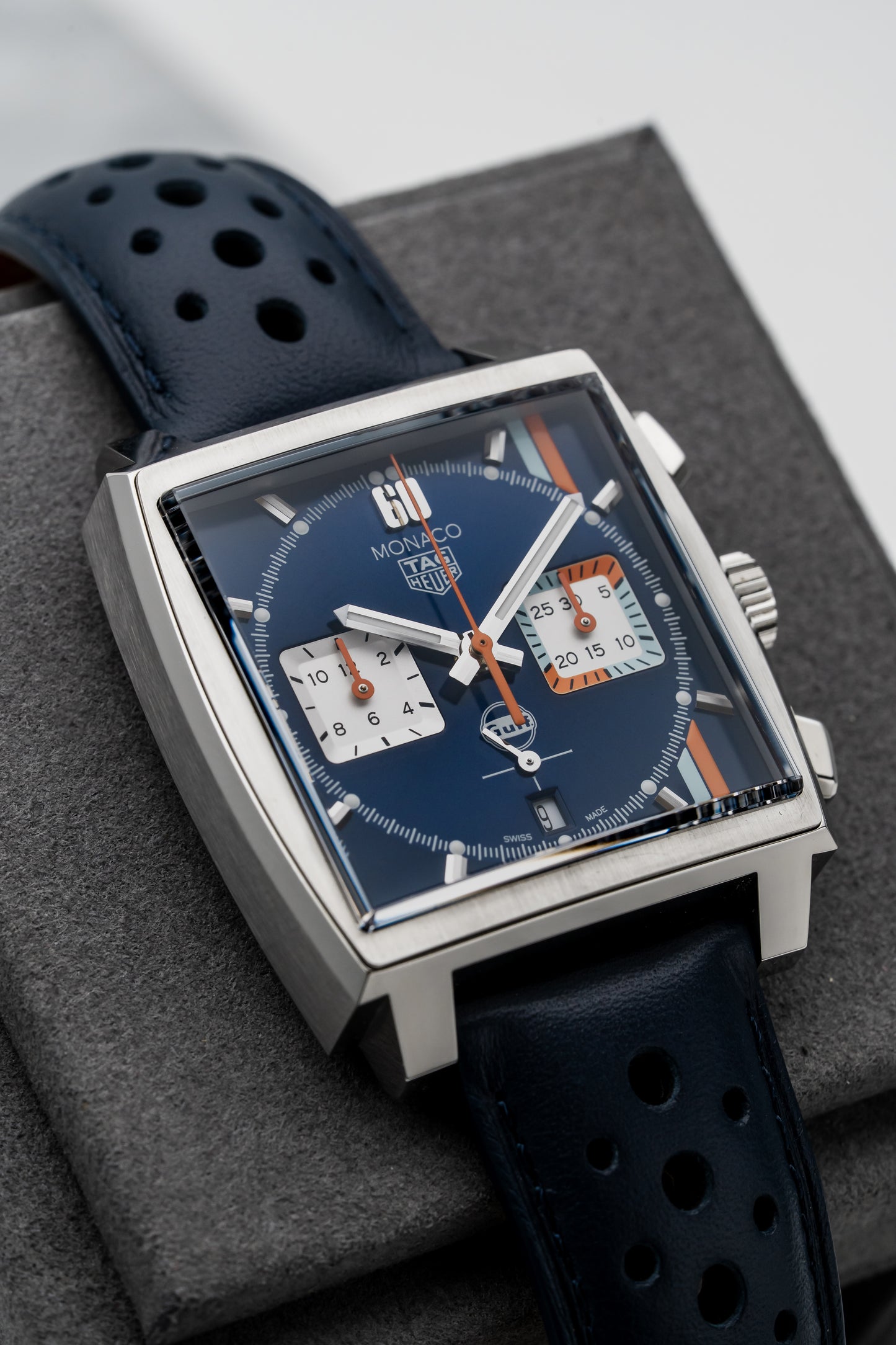 Tag Heuer Monaco Gulf Special Edition – Ref. CBL2115.FC6494