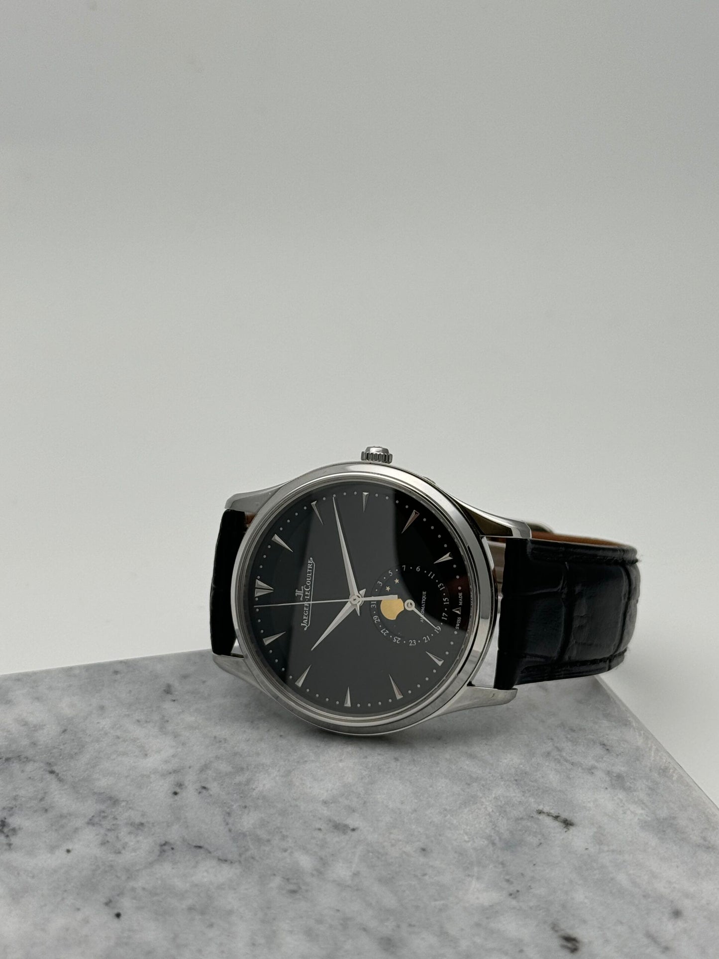 Jaeger-LeCoultre Master Ultra Thin Moon Q1368470