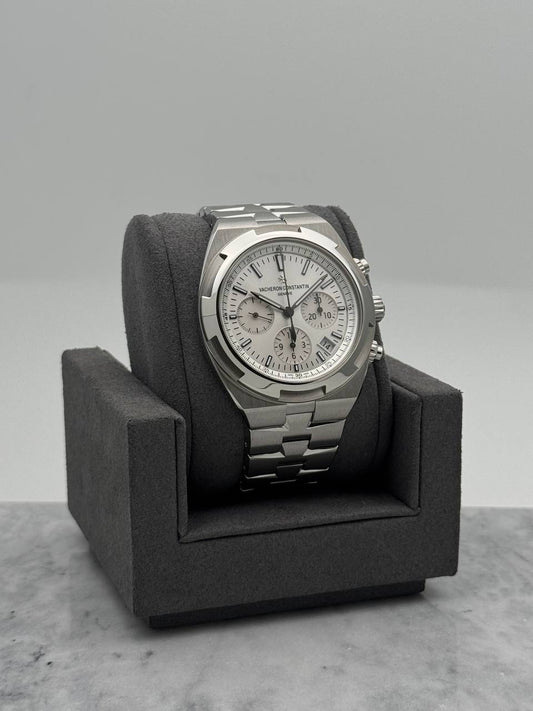 Vacheron Constantin Overseas Chronograph 5500V Silver