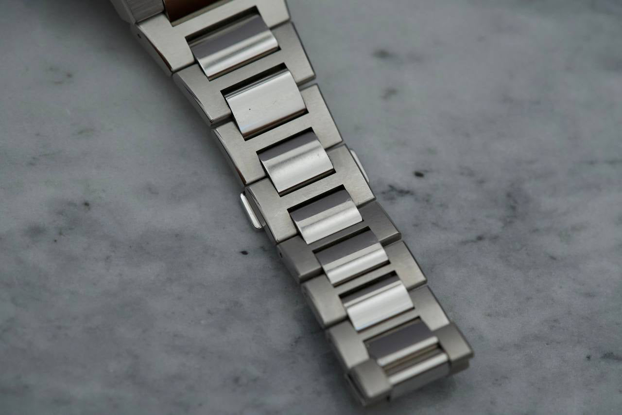 Girard Perregaux Laureato Chronograph 81020-11-431-11A