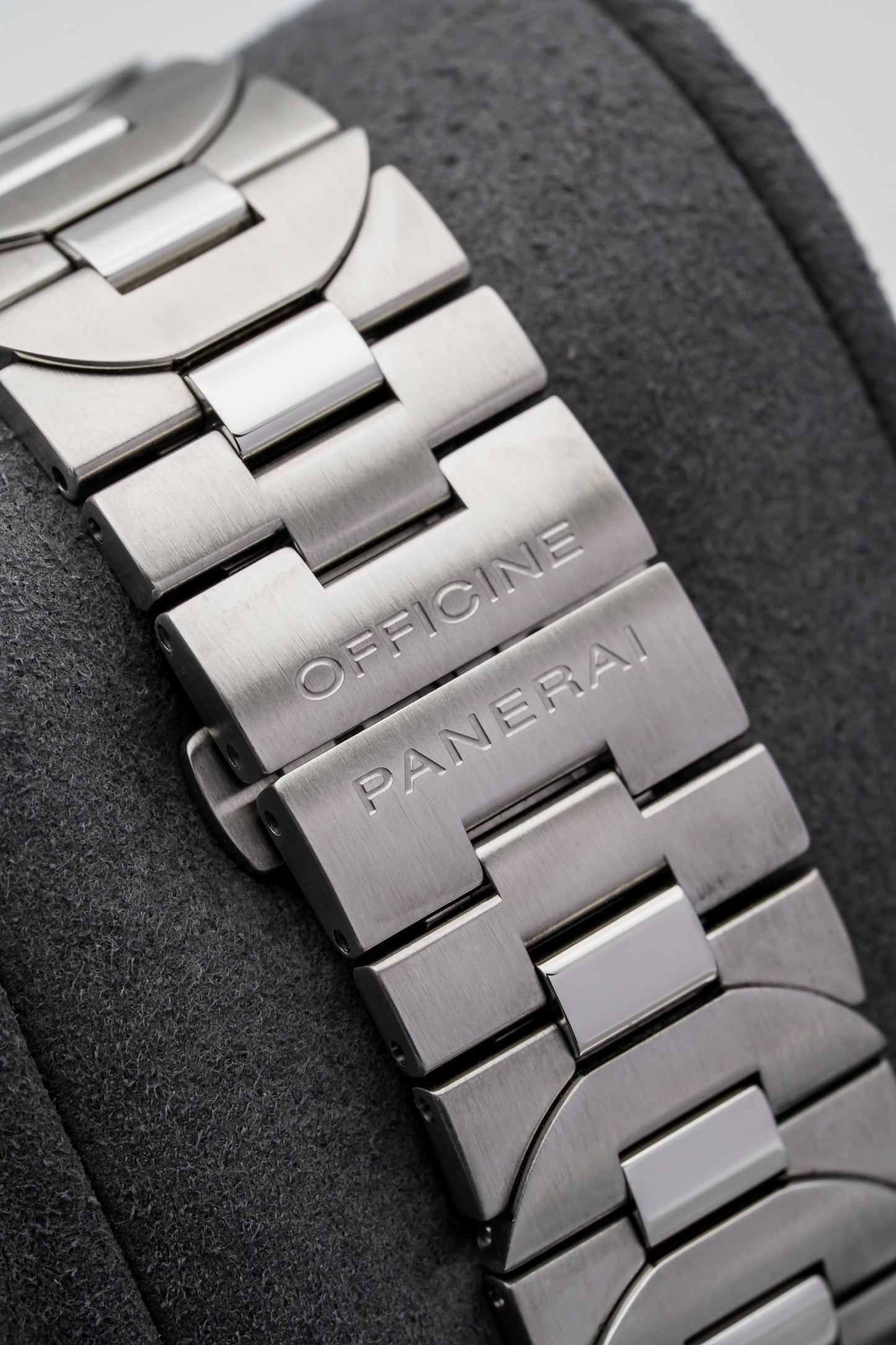 Panerai Luminor Marina PAM722 Stainless Steel, Black Dial