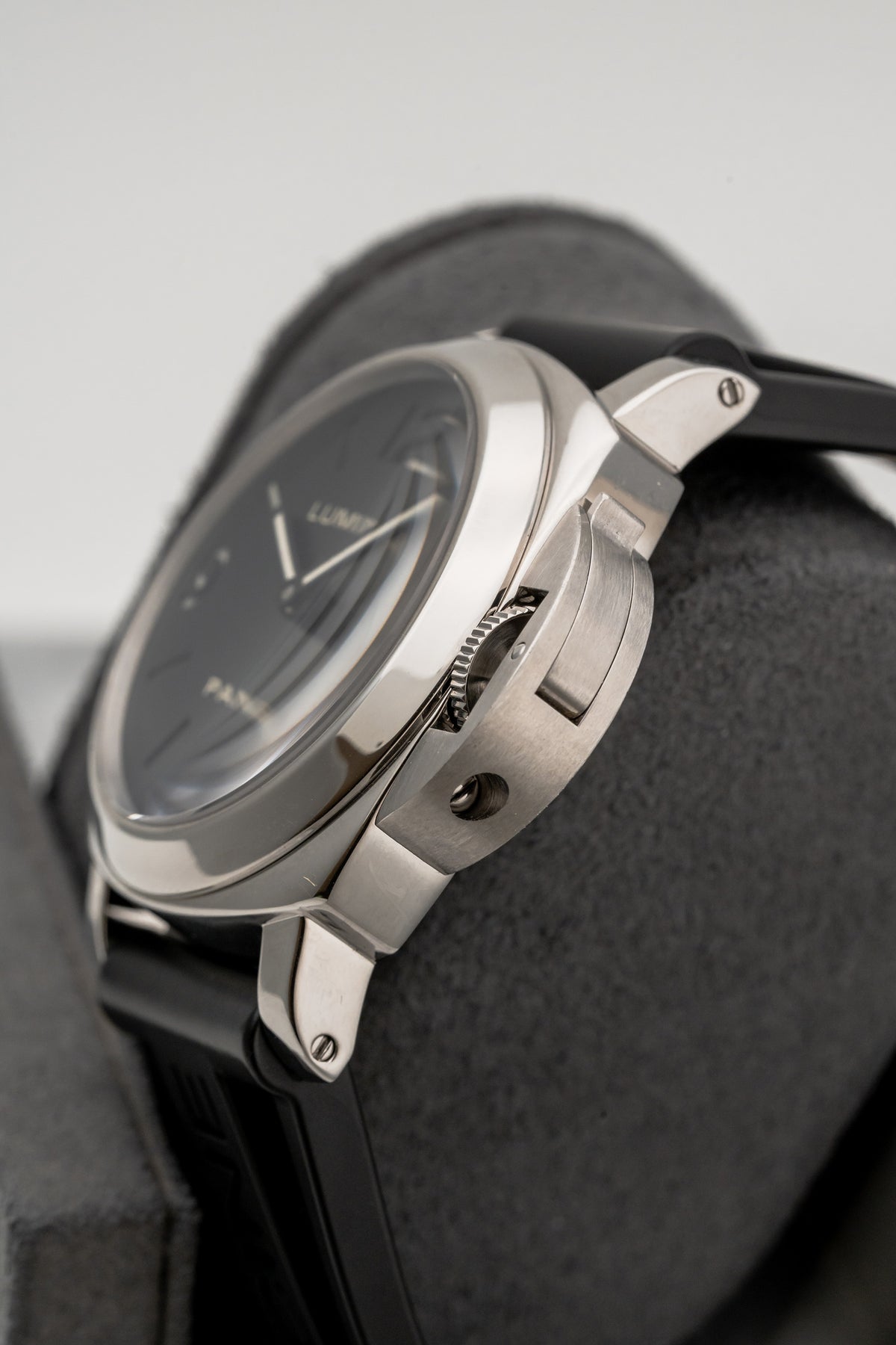 Panerai Luminor Base Logo PAM00112 Black Dial