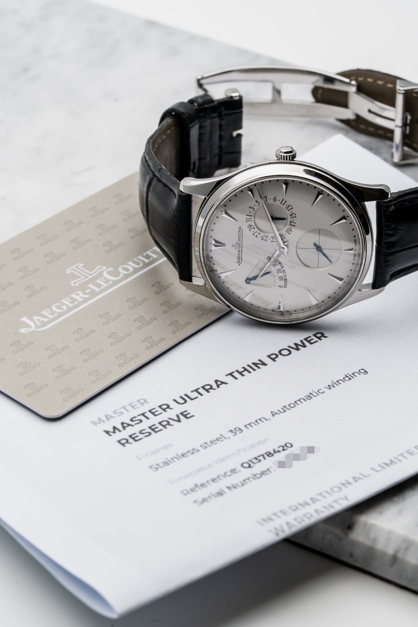 Jaeger-LeCoultre Master Ultra Thin Reserve de Marche Q1378420
