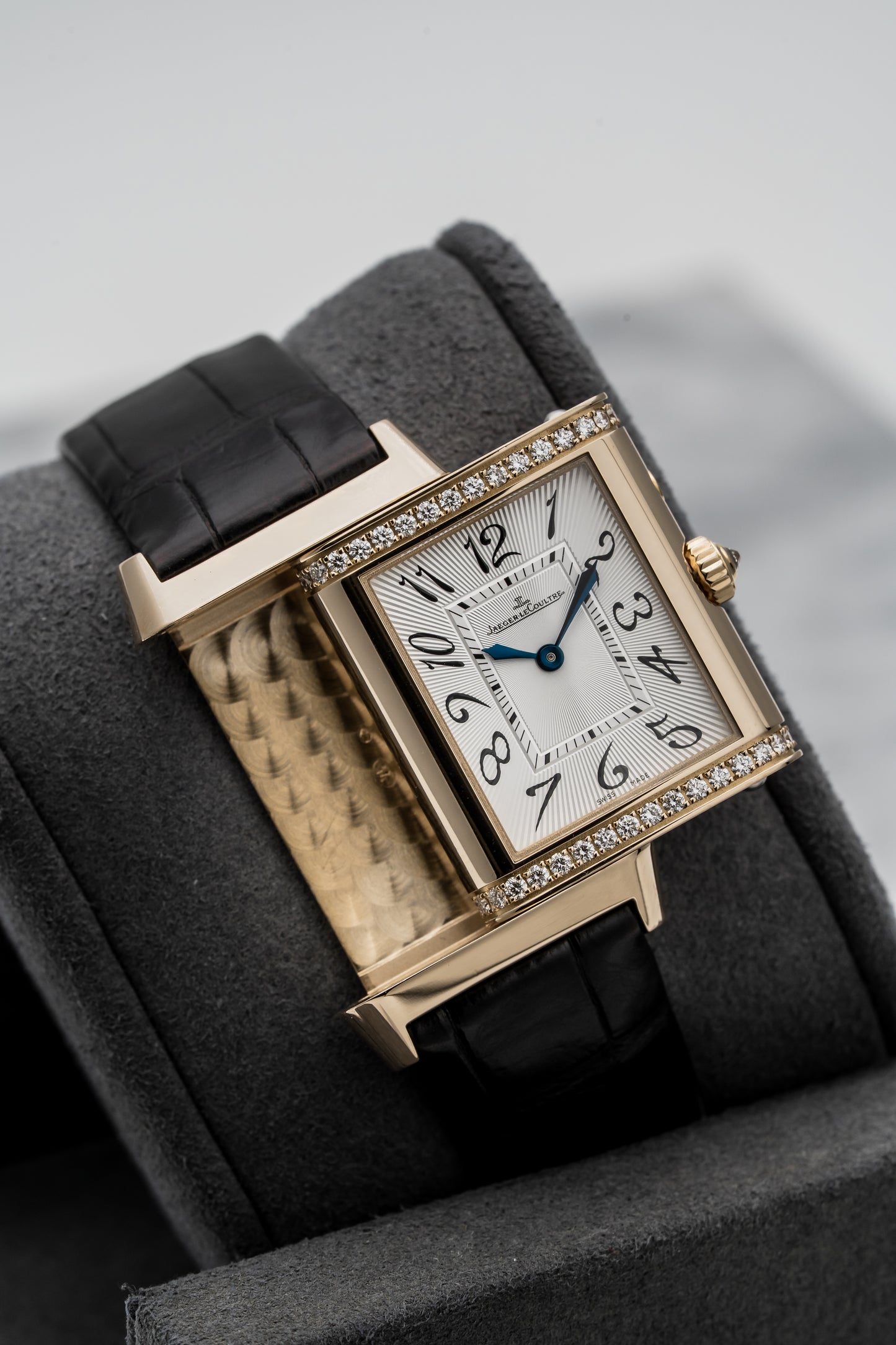 Jaeger-LeCoultre Reverso Duetto Night & Day Q2692421 – Rose Gold, Diamond Bezel, Dual Dials