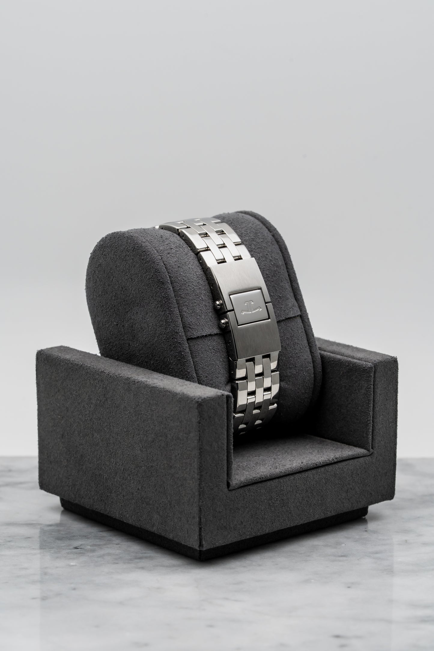 Jaeger-LeCoultre Reverso Duo Q3028120 – Stainless Steel, Silver & Black Dials