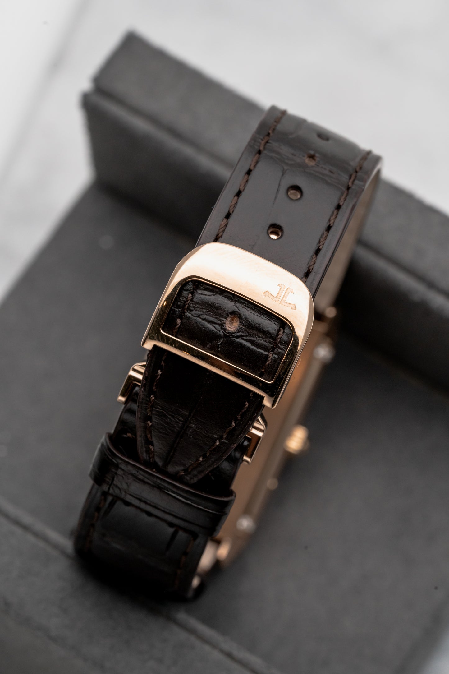 Jaeger-LeCoultre Reverso Duetto Q3302421 Silver & Pink Mother-of-Pearl Dial