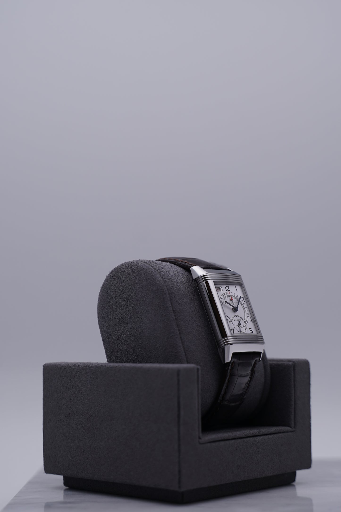 Jaeger-LeCoultre Reverso Grande Taille Date Q273842A Steel